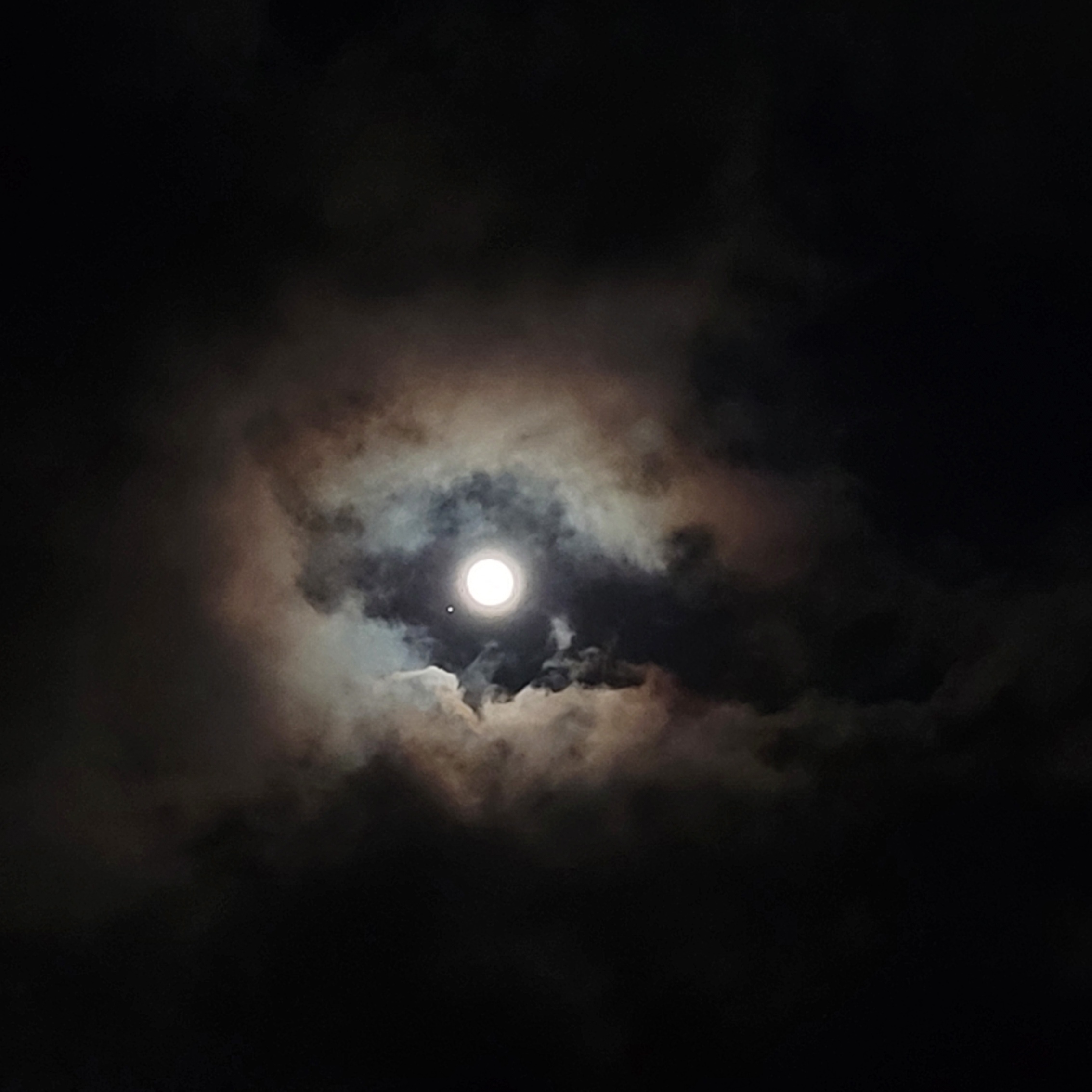 Full Moon Hike - logo